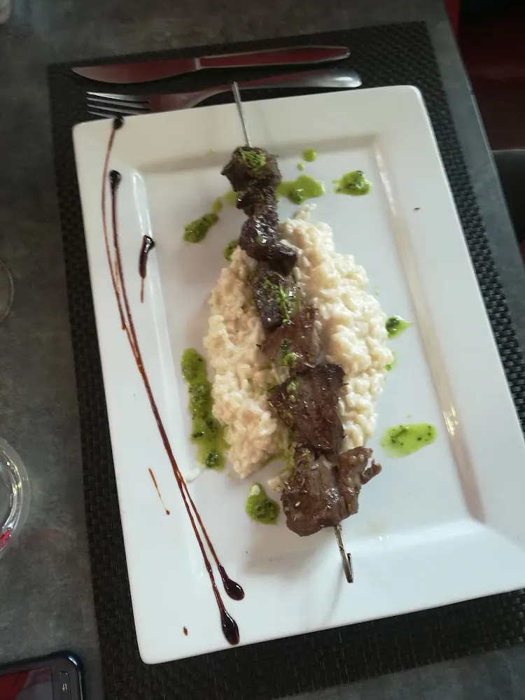 Brochette Veau Et Bœuf Risotto Au Parmesan